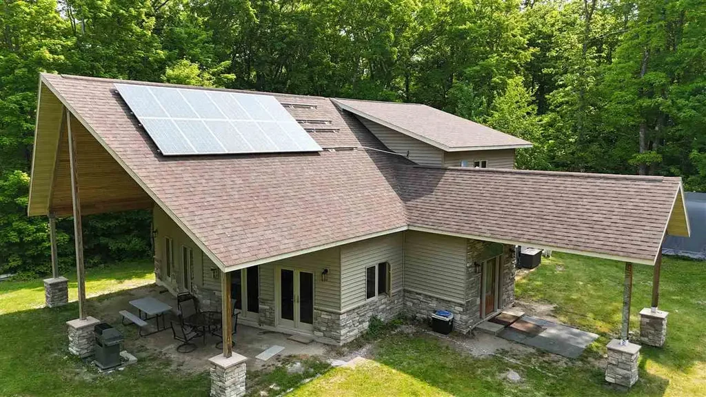 4251 Sugar Point Island, Orr