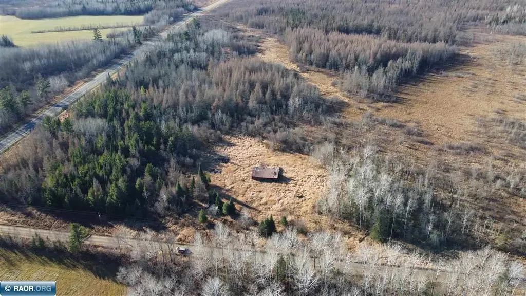 7917 Hinkkanen Rd, Floodwood