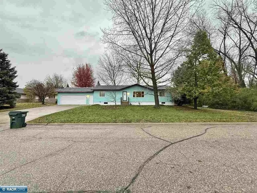 321 Se 11th Ave, Elbow Lake