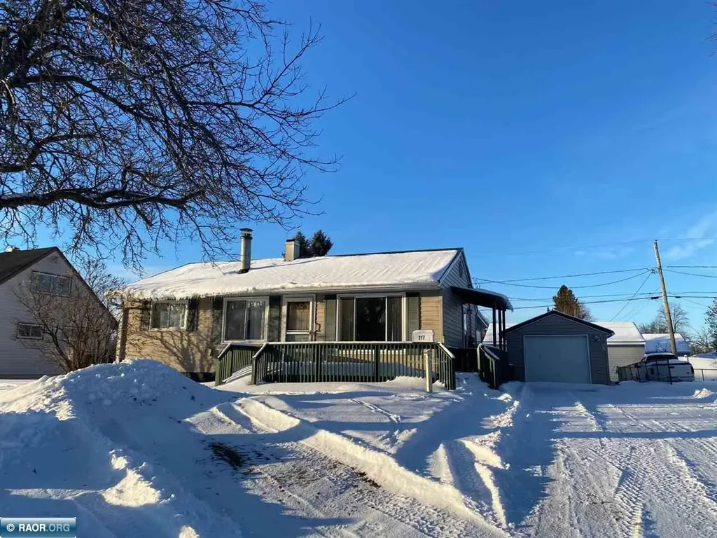 217 Fairfax, Hoyt Lakes