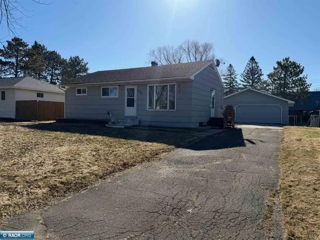 316 Kent, Hoyt Lakes