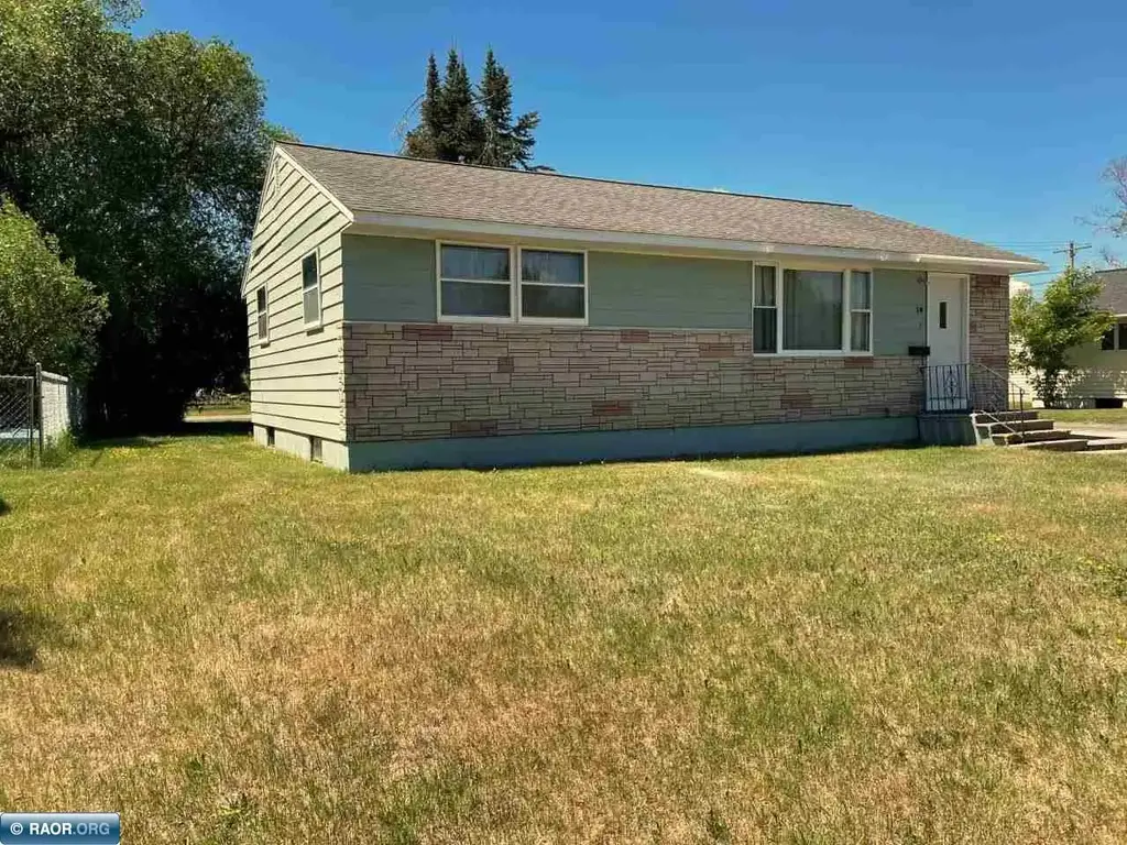 14 Balsam Cr, Babbitt