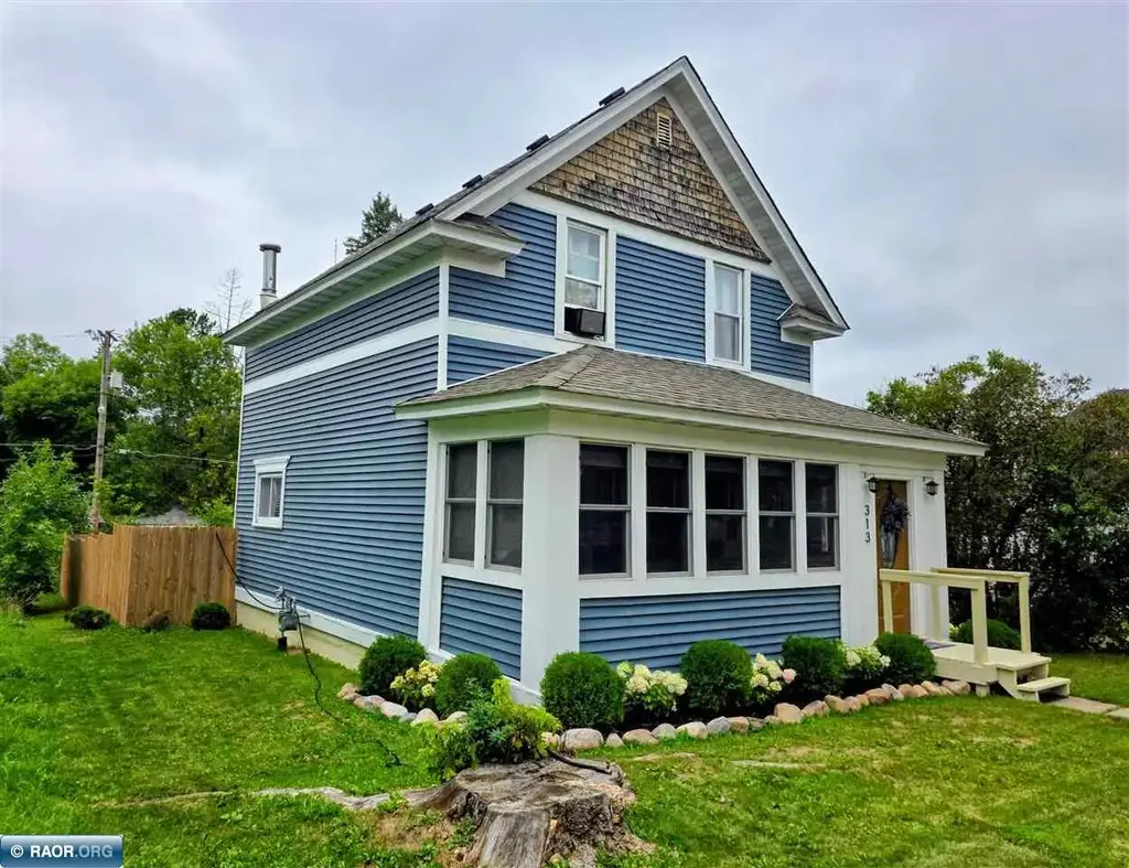 313 Forest St, Buhl