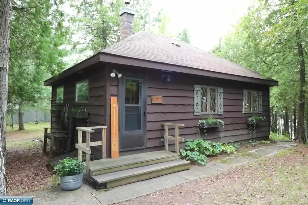 7367 Ely Lake Drive, Eveleth