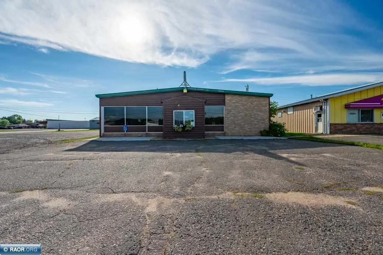 312 Westover Rd, Hoyt Lakes