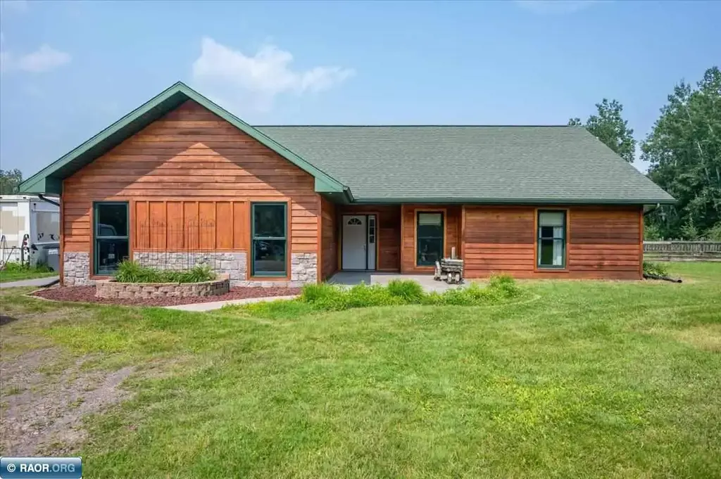 3155 Poplar Rd, Duluth