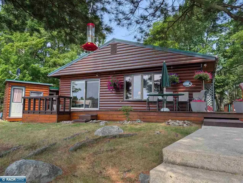 1944 Grindstone Island, International Falls