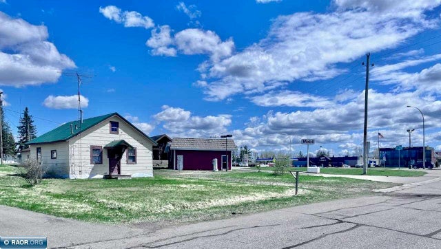 110 Highway 53, Cook