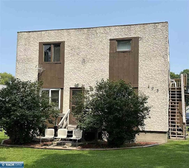 408 10th Street, International Falls