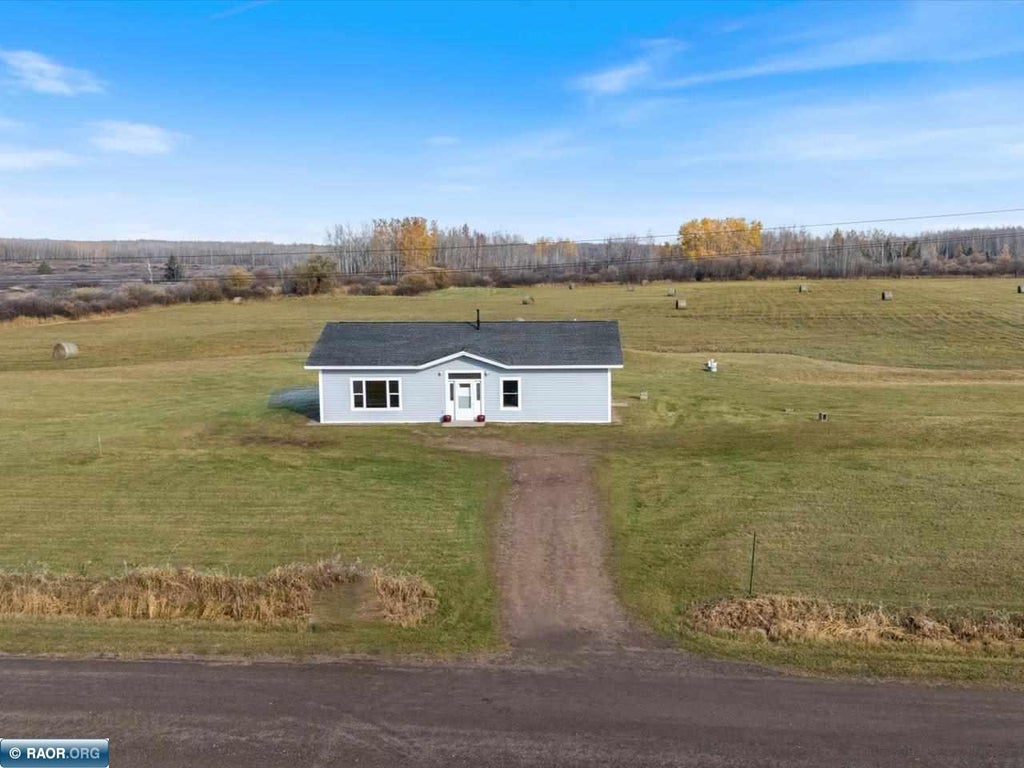 11139 S Dixon Road, Hibbing