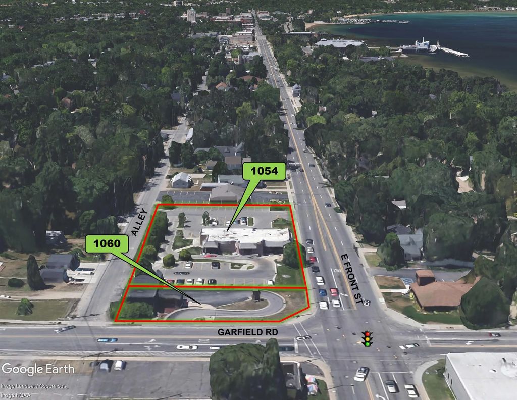 1054-1060 E Front Street, TraverseCityCity_GrandTraverse