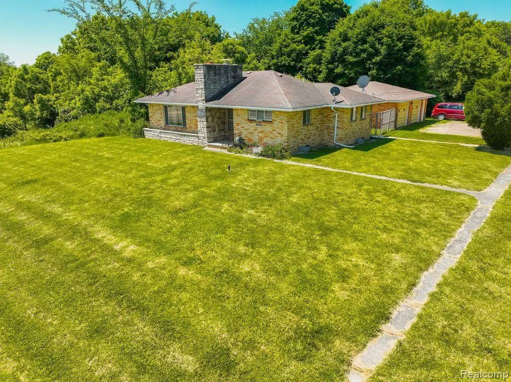 1224 S Lapeer Road, LapeerCity_Lapeer