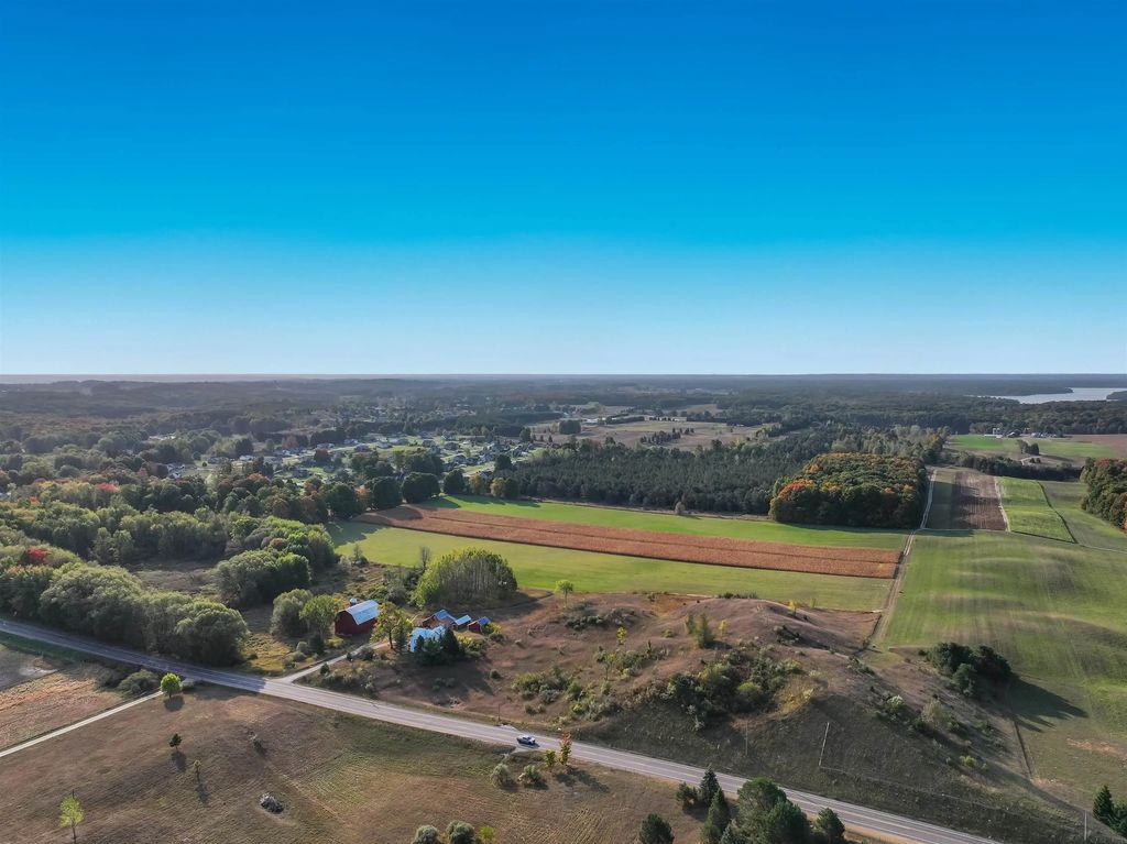 Vl Cedar Run Road, LongLakeTownship_GrandTraverse