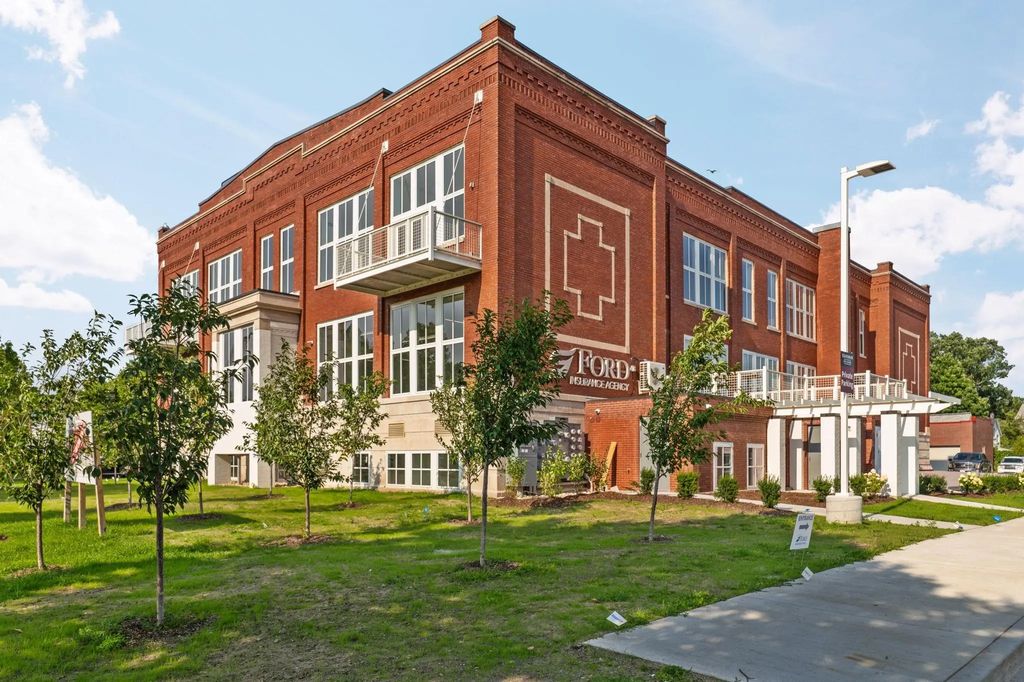 400 Webster Street, TraverseCityCity_GrandTraverse