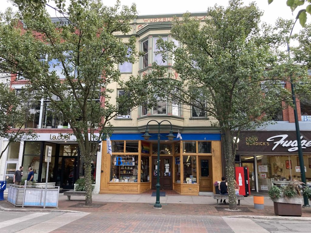 118 E Front Street, TraverseCityCity_GrandTraverse