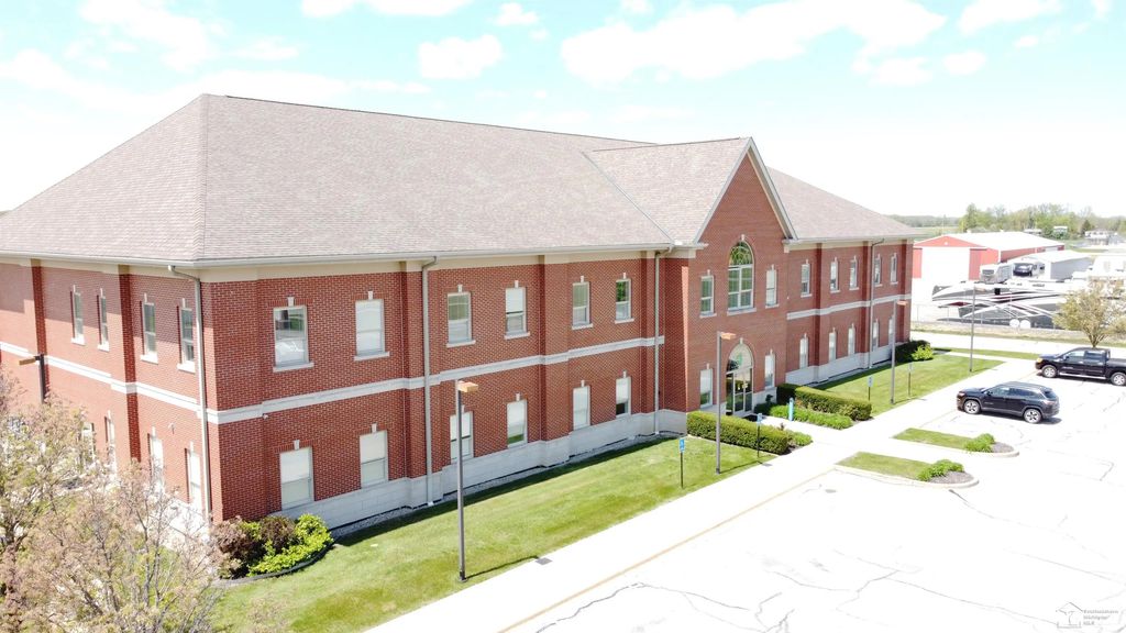 7825 N Dixie Highway, BerlinCharterTownship_Monroe