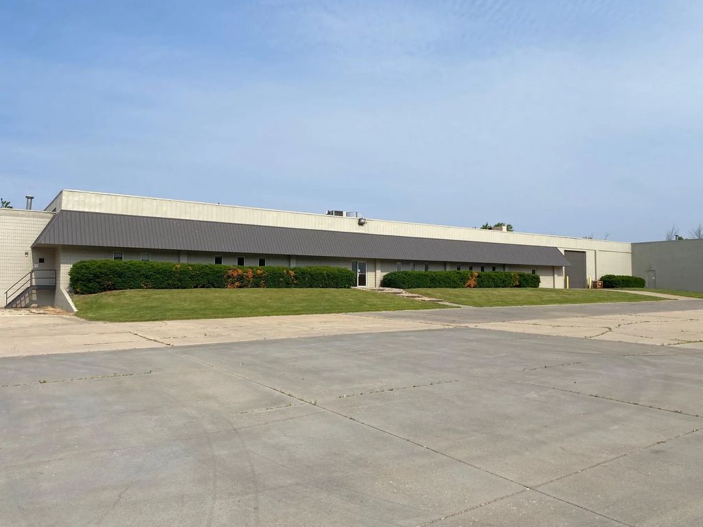 455 E 64th Street B, HollandCity_Allegan