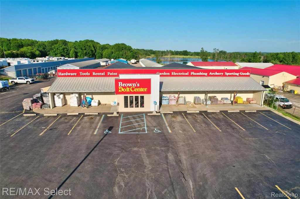 7281 S State Road, GoodrichVillage_Genesee