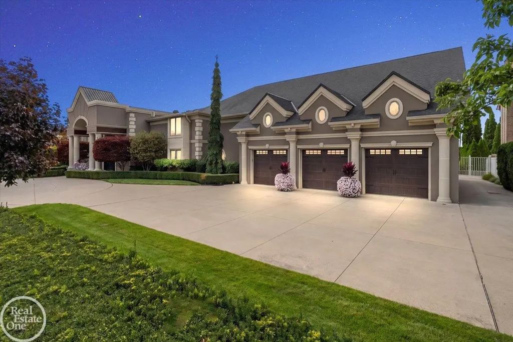 38371 Huron Pointe Drive, HarrisonCharterTownship_Macomb
