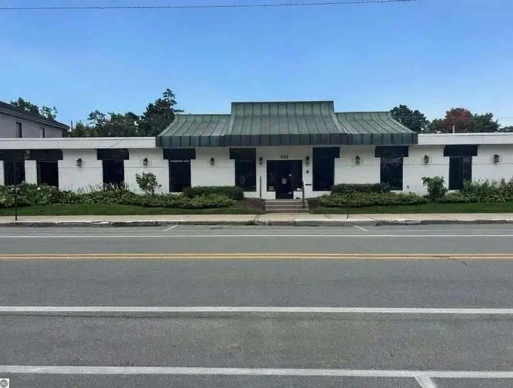 522 E Front, TraverseCityCity_GrandTraverse