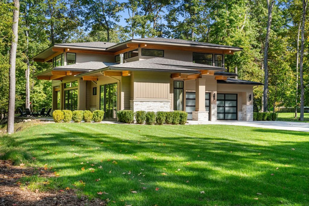 6 N Country Club Drive 6, HayesTownship_Charlevoix