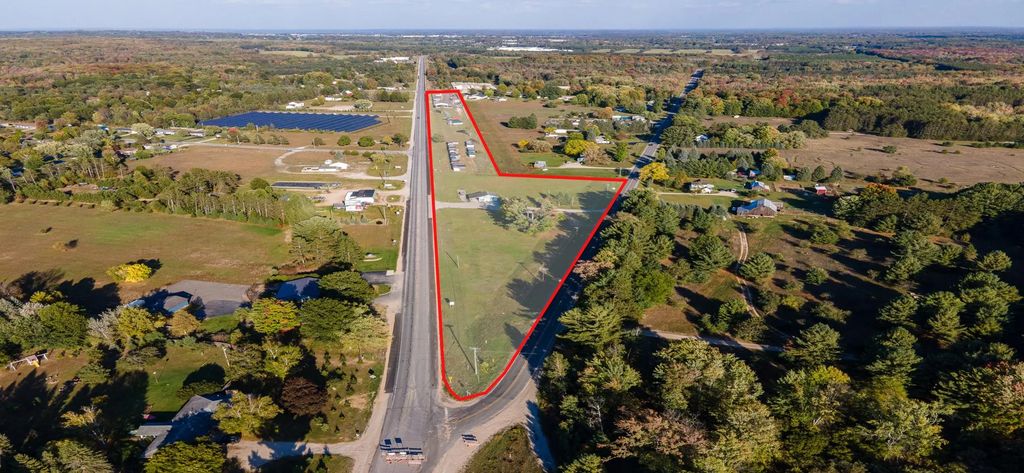 1893 Pine Tree Drive, GreenLakeTownship_GrandTraverse