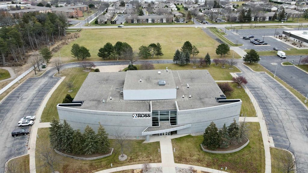 4300 Fashion Square Boulevard, SaginawCity_Saginaw