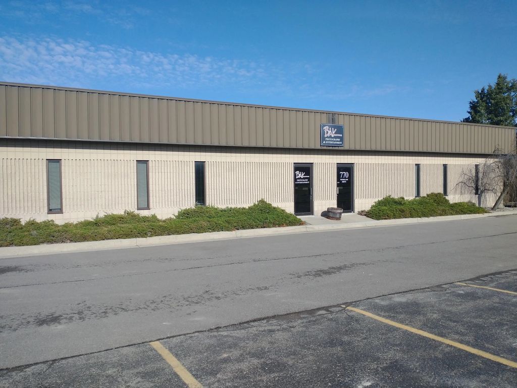 760 Woodland Drive E, SalineCity_Washtenaw