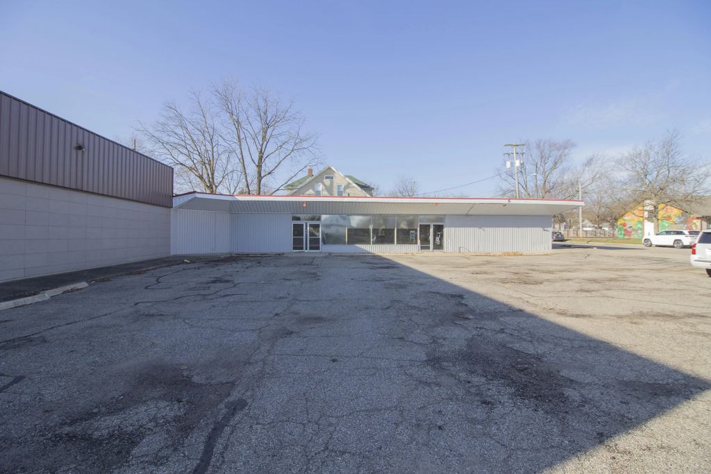 588 Capital Avenue Sw A, BattleCreekCity_Calhoun