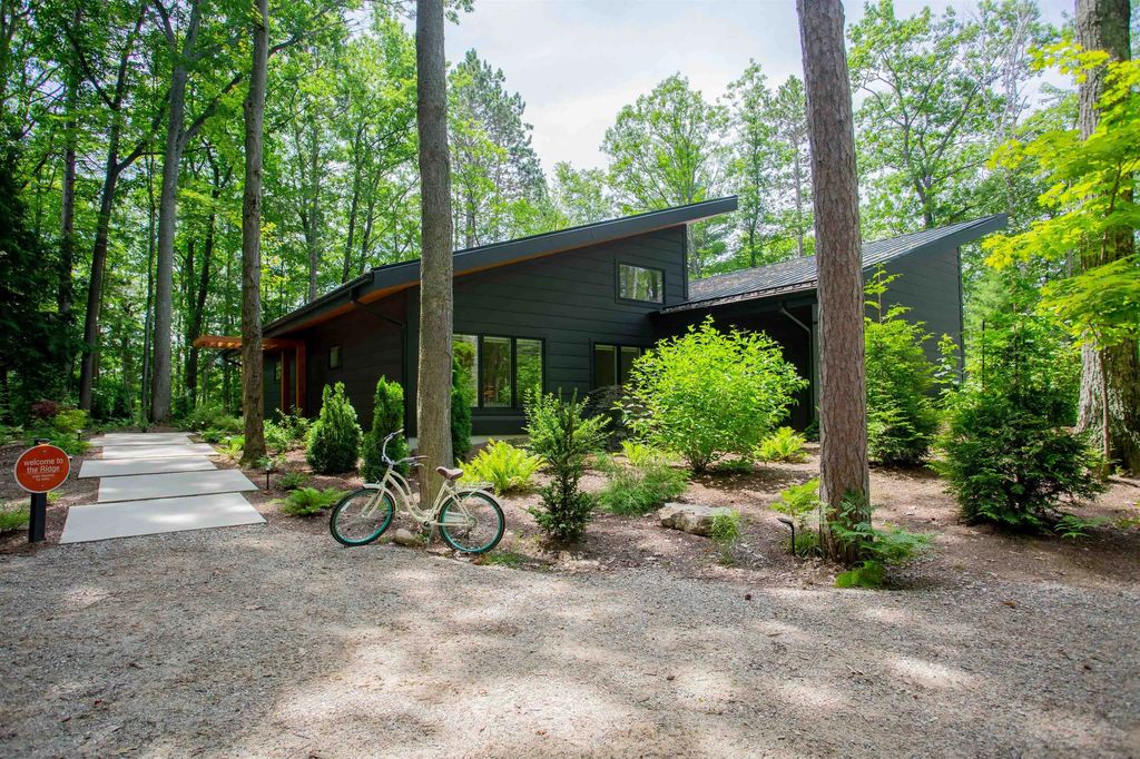 7103 Lake View Ridge, AlmiraTownship_Benzie