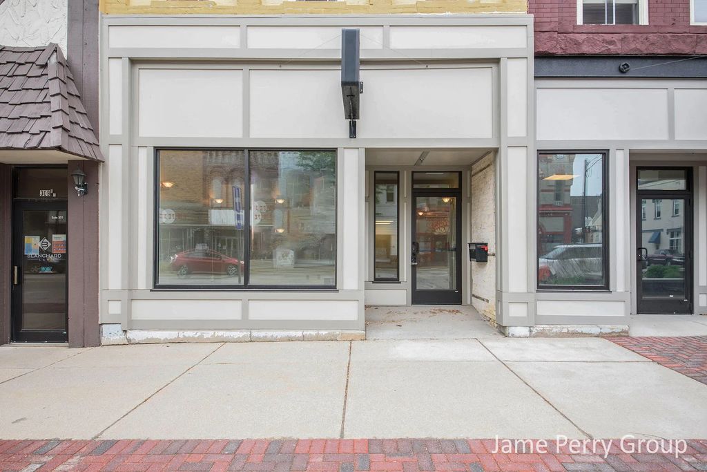 301 S Lafayette Street B, GreenvilleCity_Montcalm