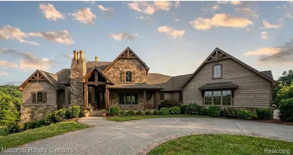 3641 Northwood Drive, WestBloomfieldCharterTownship_Oakland