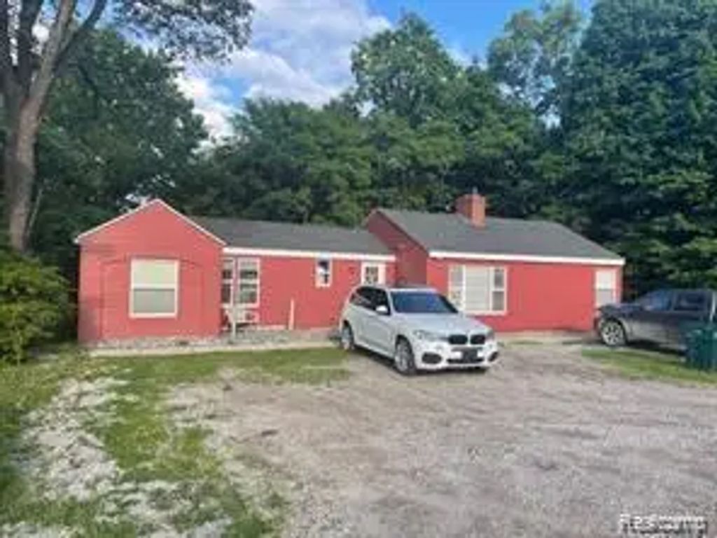 1285 S Michigan Avenue, MarionTownship_Livingston