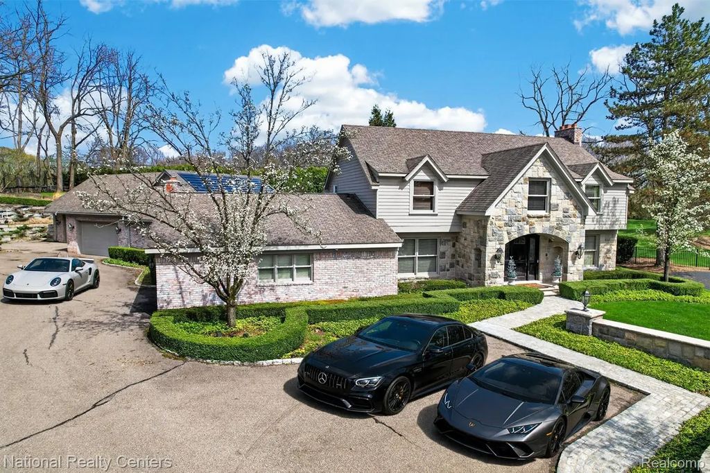 4233 N Willoway Estates Court, BloomfieldHillsCity_Oakland