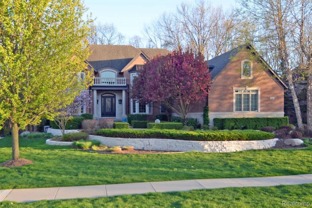 1867 Lincolnshire Drive, RochesterHillsCity_Oakland