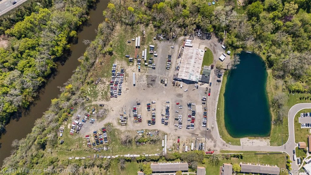 4376 Beecher Road, FlintCharterTownship_Genesee
