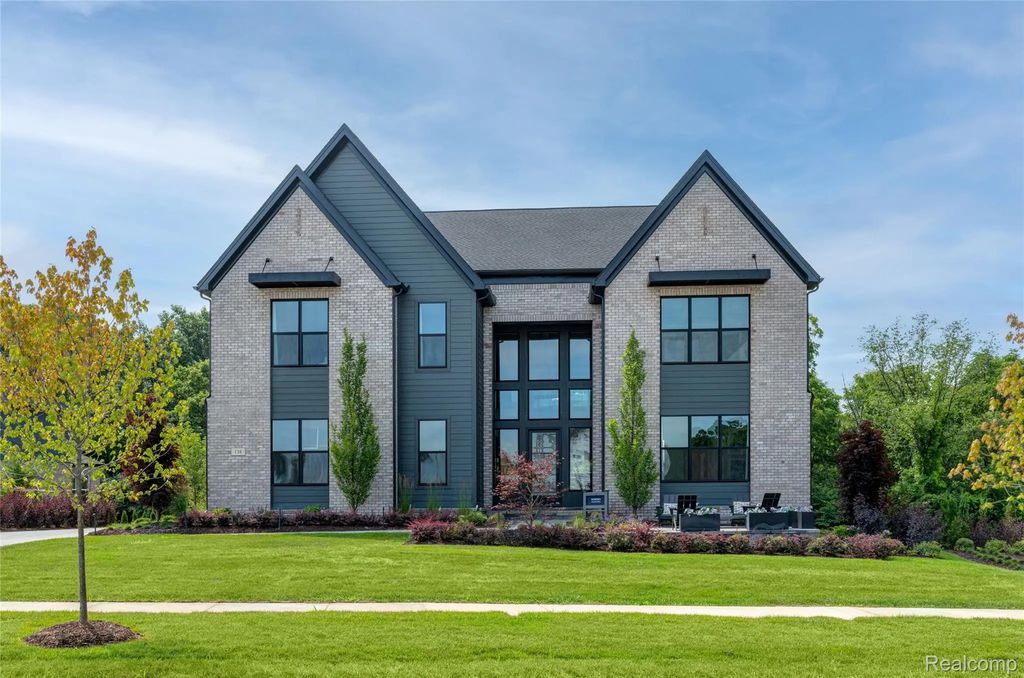 138 Maple Leaf Lane, AnnArborCharterTownship_Washtenaw