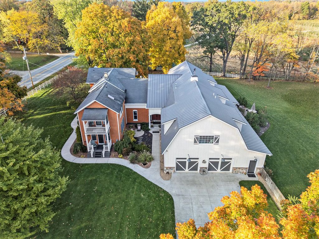 2325 Portage Road, BertrandTownship_Berrien