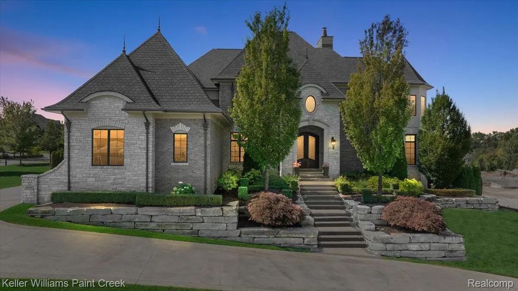 4838 Pinecrest Court, RochesterCity_Oakland