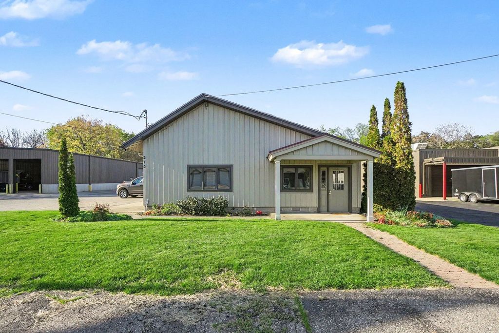 272 E 26th Street 1, HollandCity_Ottawa