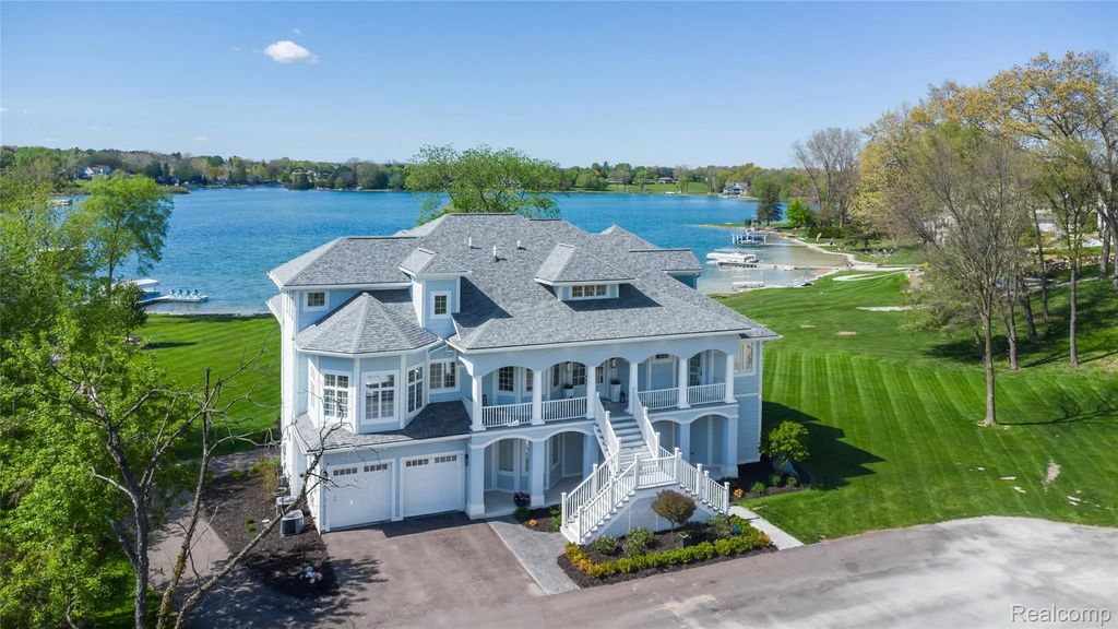 10195 Bennett Lake Road, TyroneTownship_Livingston