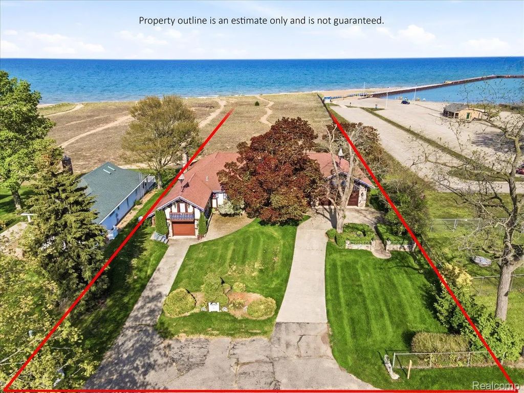 94 N Lake Street, PortSanilacVillage_Sanilac