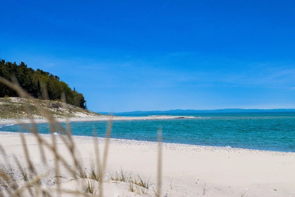 N Cathead West, LeelanauTownship_Leelanau