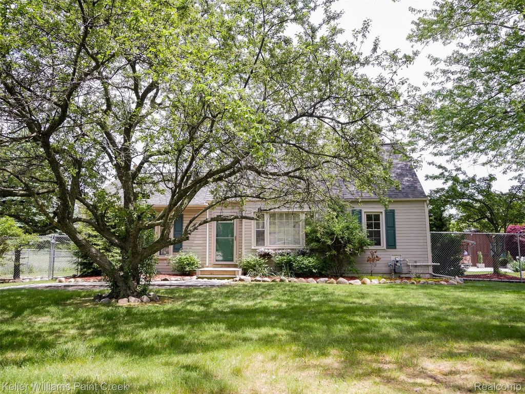 75600 Van Dyke Road, BruceTownship_Macomb