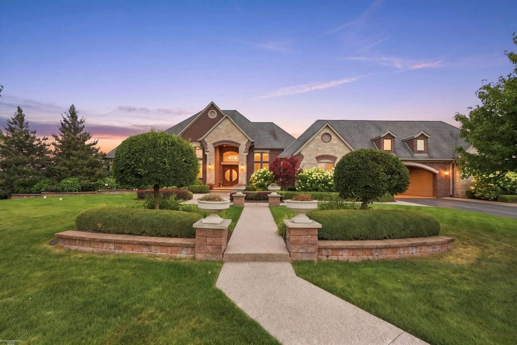 67729 Seven Lakes Court, WashingtonTownship_Macomb