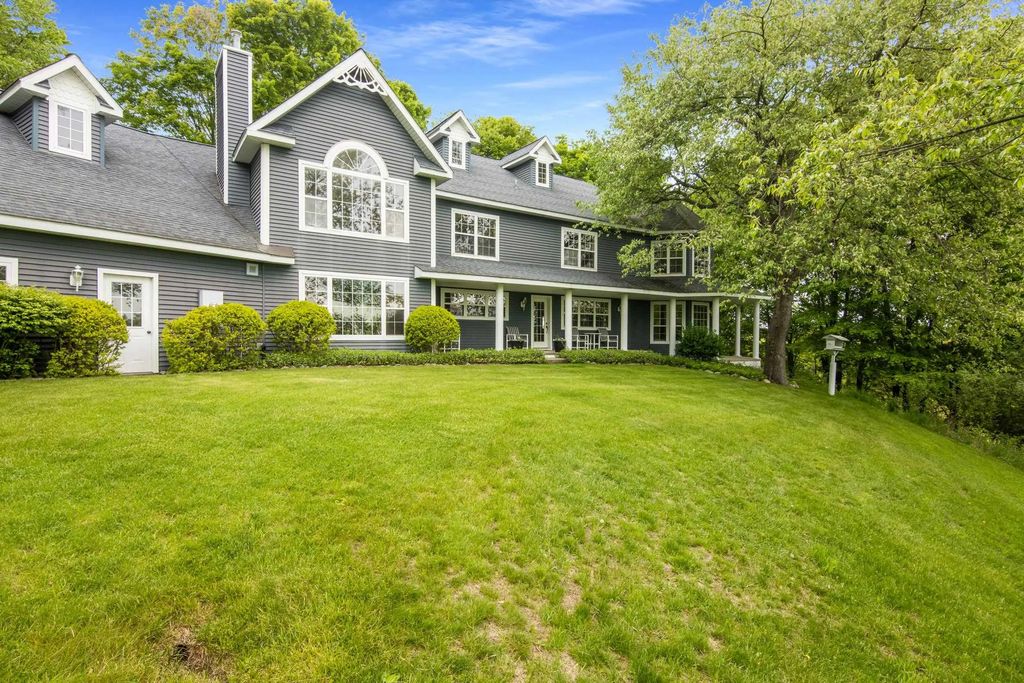 8401 S Sullivan Road, KassonTownship_Leelanau