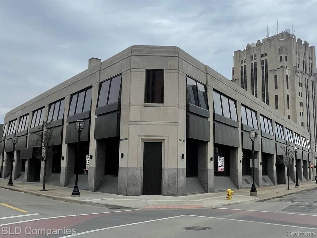 1 N Main Street, MtClemensCity_Macomb