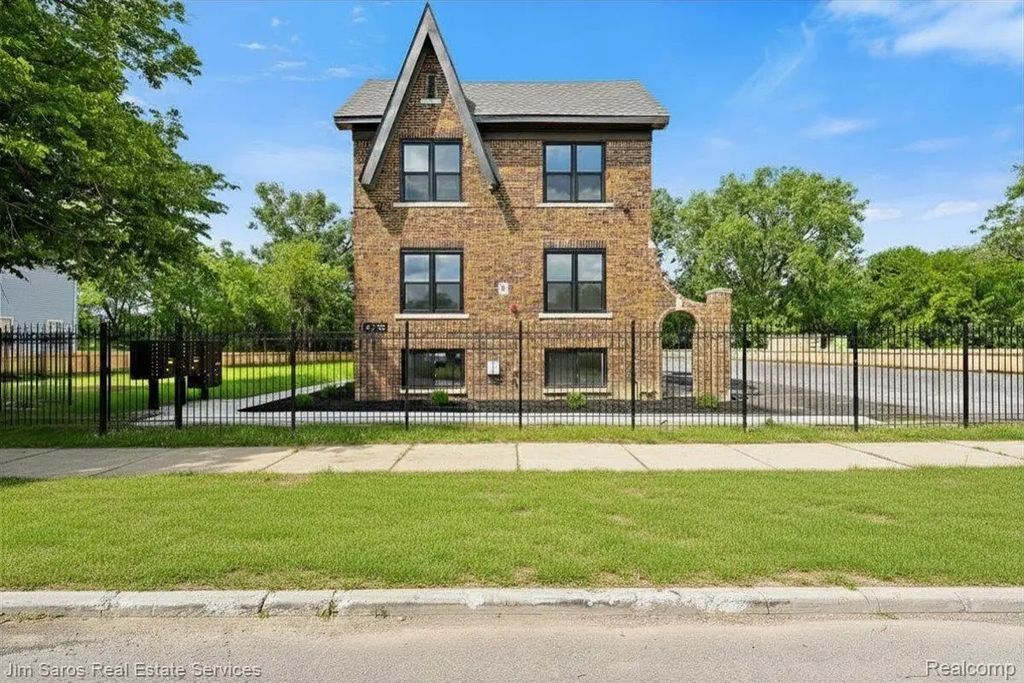 4735 Rohns #6a Street, DetroitCity_Wayne