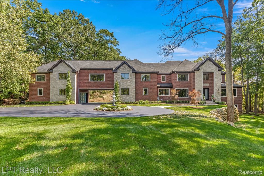 5029 Forest Valley Drive, IndependenceCharterTownship_Oakland