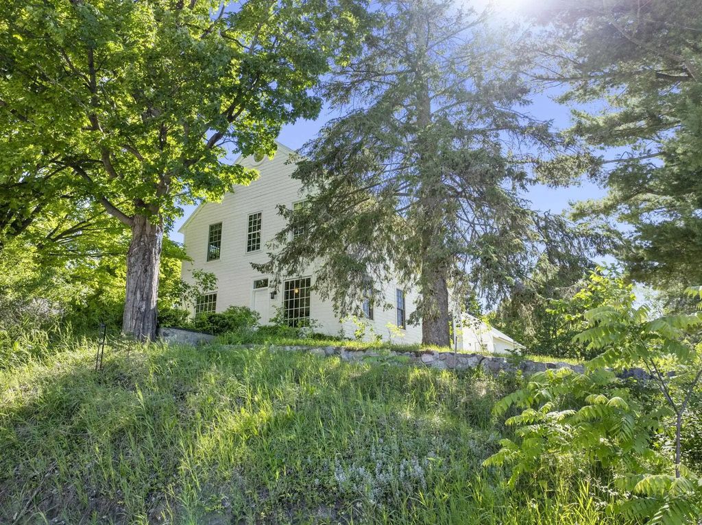 202 S Saint Joseph, LelandTownship_Leelanau